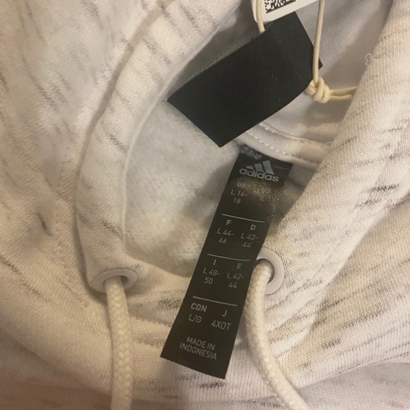 Adidas women’s sweatshirt - Picture 2 of 3